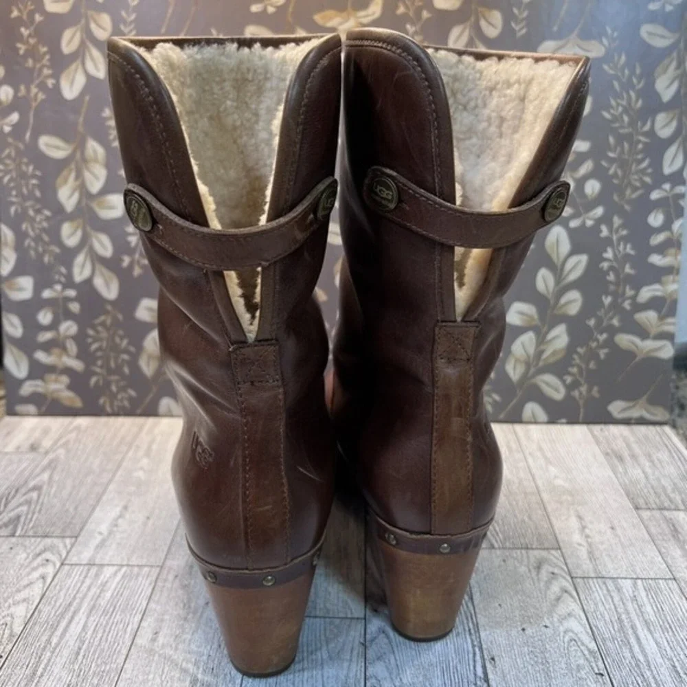UGG Australia 1958‎ Brown Leather Fold Over Sheepskin Boots Womens sz 7 EU 38